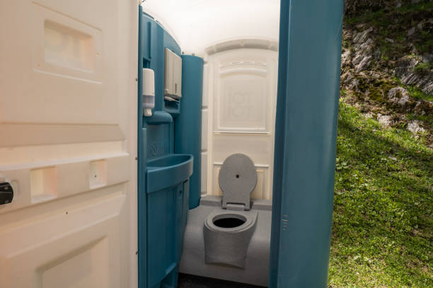 Best Sanitation services for porta potties  in Sawyerwood, OH
